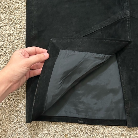 Vintage CHIA Suede Leather Black Pencil Skirt Business Size 10 Korea Zip Lined - Picture 2 of 7